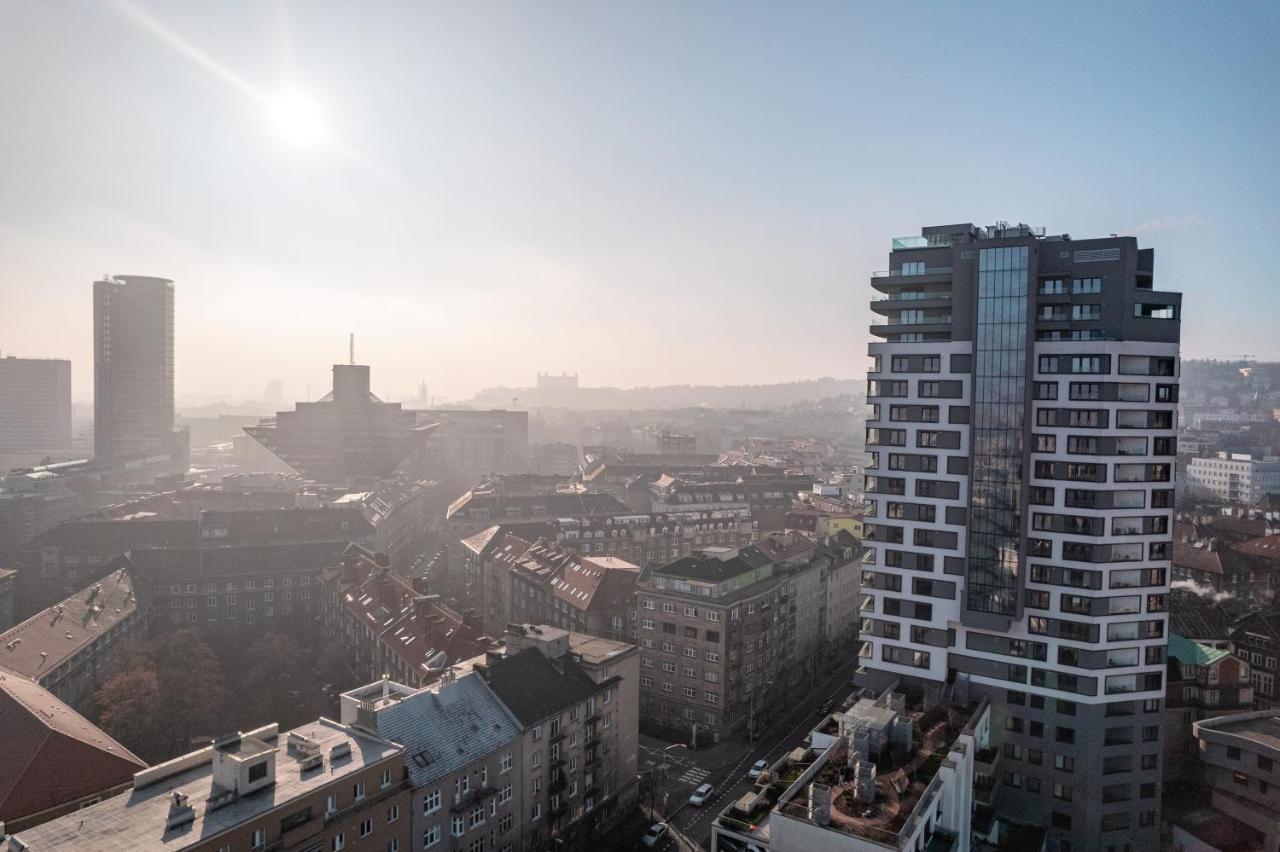 Lam Premiere - Ac - Awesome View In Pressburg